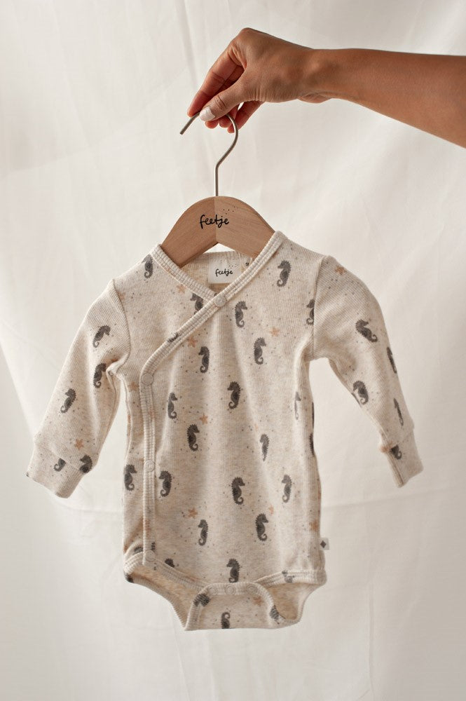 Wikkelromper rib AOP - Sea Sweeties